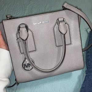 Micheal Kors Purse🌸